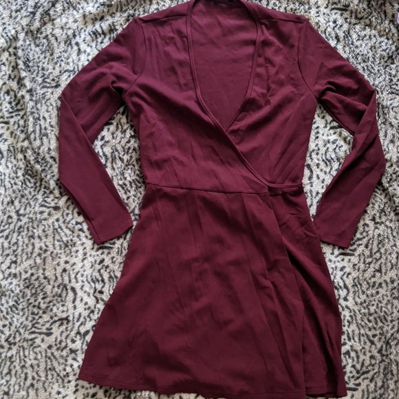 *SOLD* Wrap dress - Picture 3 of 5